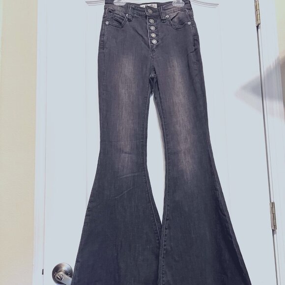 We The Free Denim - We The Free Super Flare Jeans-Black-Button Fly-Women's (juniors) size 4-Distress